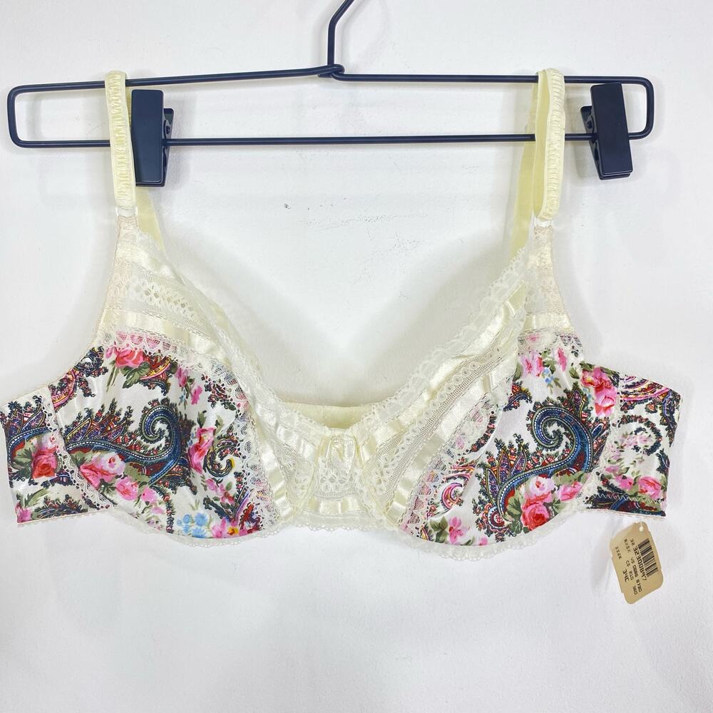 Vintage Victoria’s Secret Gold Label Bra 34C Paisley Floral Lace Rare Lingerie